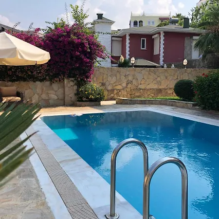 Dreamhome Vila *
