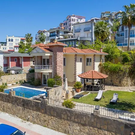 Dreamhome Vila